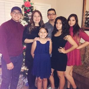 Meet your Posher, Elly